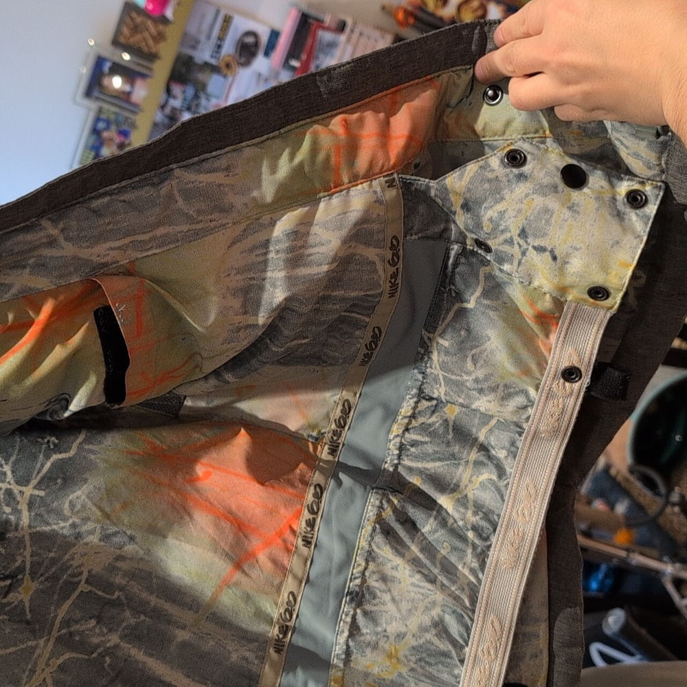Nike Snow Jacket - Picture 5 of 8